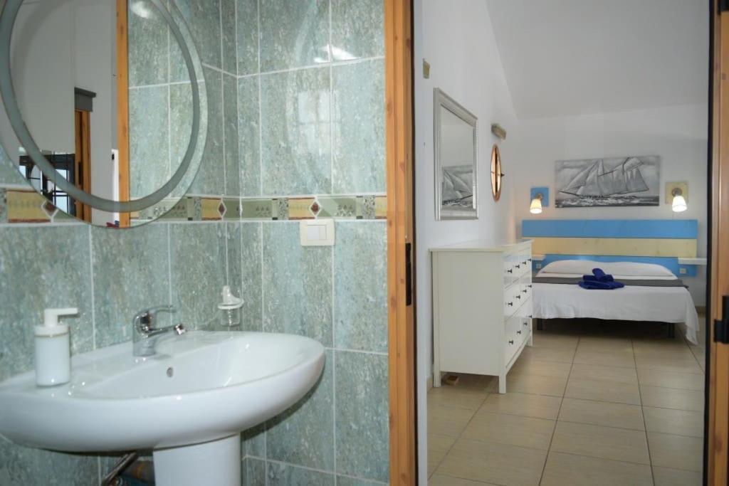 Casita Montana Clara Apartment Punta Mujeres ภายนอก รูปภาพ